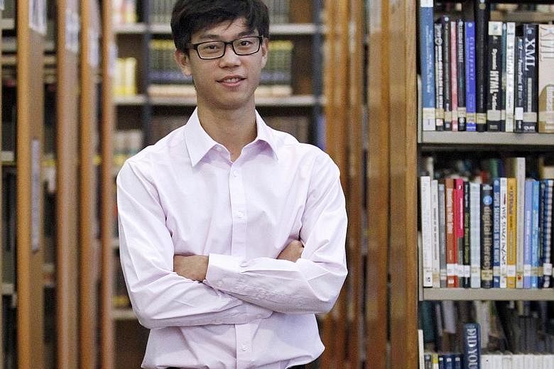 Hwa Chong Institution alumnus Raymond Scott Lee, who won in 2015, is the last Angus Ross Prize recipient.