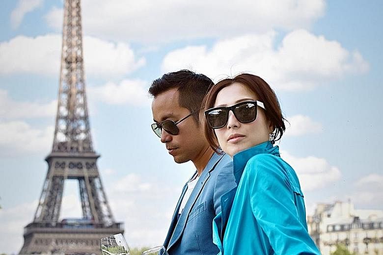 The romance between Katrina (Sammi Cheng), a fastidious boss, and her assistant Xiao Bo (Joseph Chang) never takes off.