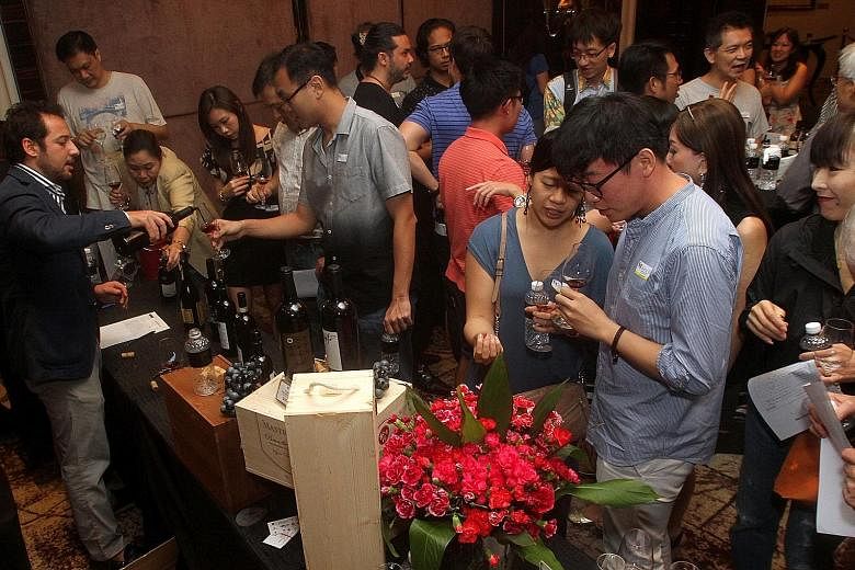 Nearly 1,000 readers attended the ST Wine Fair, organised in association with Robert Parker Wine Advocate. A selection of more than 100 Old World and New World wines, all RP-rated, were available for tasting.
