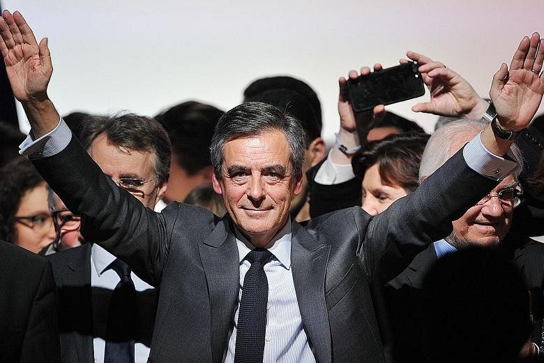 Mr Francois Fillon "did not deem it necessary" to report a $75,000 loan he had received in 2013.