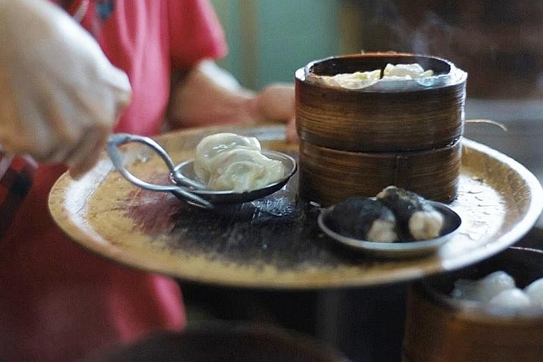 The closure of the 49-year-old family-run dim sum eatery, Hua Nam, is featured in ST Food.