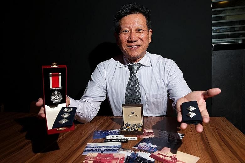 Supt Yeo, who finished his NS liability in 2008, was awarded a Pingat Bakti Setia medal.