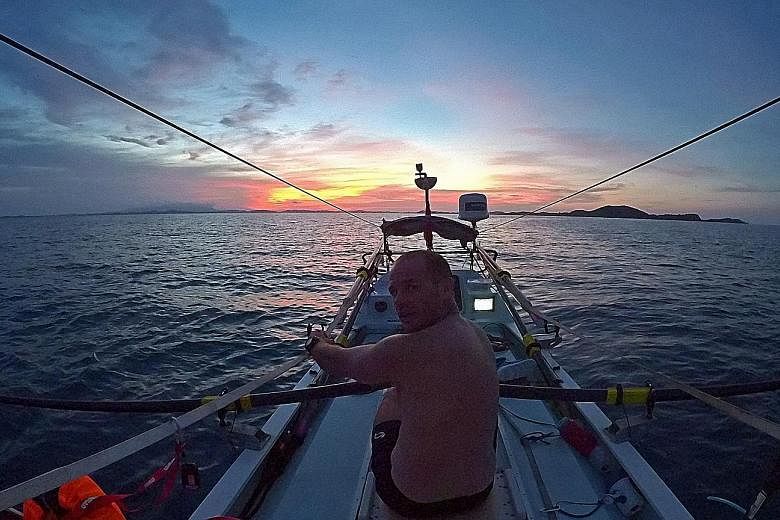 Grant Rawlinson rowing towards Darwin on the first leg of his journey from Singapore to New Zealand. Having reached Darwin, he will next have to cycle down to Coffs Harbour, before ending with another rowing trip to Taranaki.