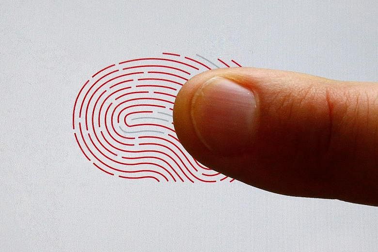 New findings by researchers suggest that smartphones can easily be fooled by fake fingerprints, digitally composed of many common features found in human prints. Security experts, however, said the match rate for real-life conditions would be much lo