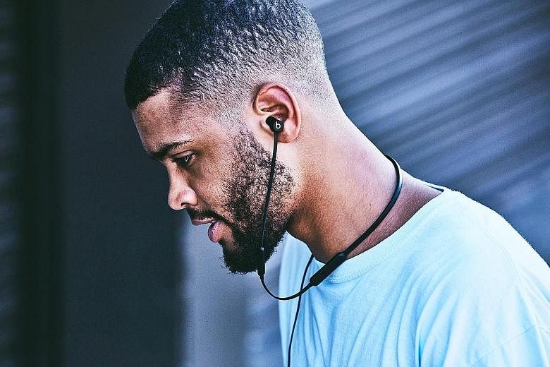 Unlike AirPods' cordless design, the BeatsX looks almost like any neckband-style wireless Bluetooth earphones.