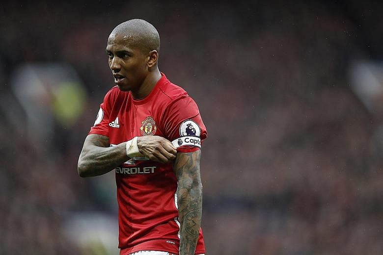 Manchester United's Ashley Young has called upon his team-mates to draw upon the manner of their impressive win over Chelsea in their Europa League quarter-final second leg home tie against Anderlecht.