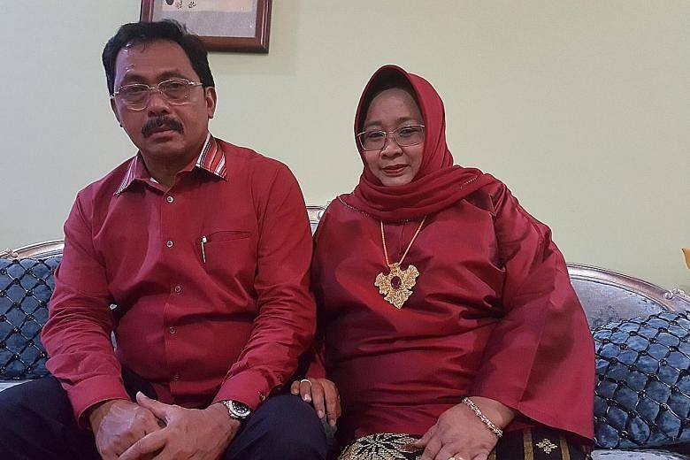 Riau Governor Nurdin Basirun and his wife, Madam Noor Lizah Mohamed Taib, were an odd couple when they first met. He was a kampung boy and she, then 18 and fresh out of Stamford College, a strong-minded, modern girl. Now she chairs the provincial can