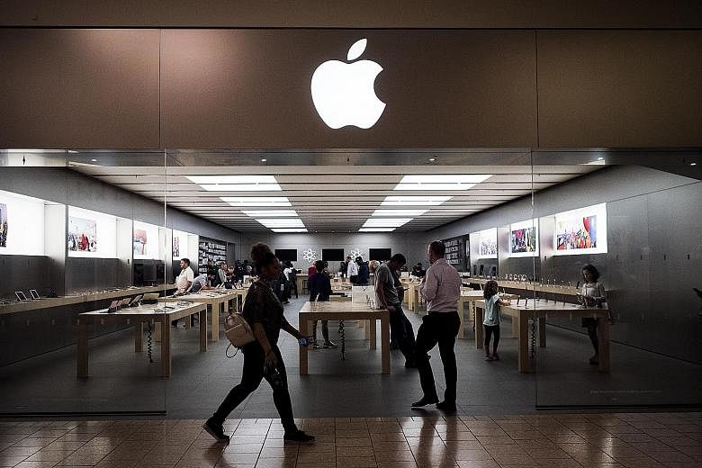 Apple's quarterly report showed that its cash holdings - the vast majority held overseas - jumped to a sum that tops the entire economic output of Chile, sparking debate on what to do with such massive reserves.