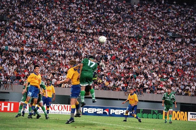 The FAS is facing a challenge to revive the S-League to the glory days when there was an estimated 30,000 turnout as seen at a Woodlands Wellington v Geylang United match at the National Stadium in the inaugural 1996 season.