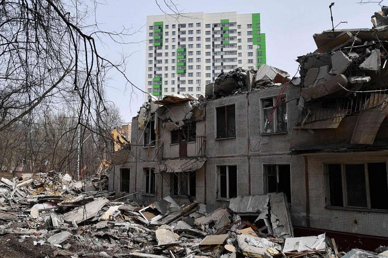 Outcry At Moscow Plan To Raze Thousands Of Communist-era Flats 