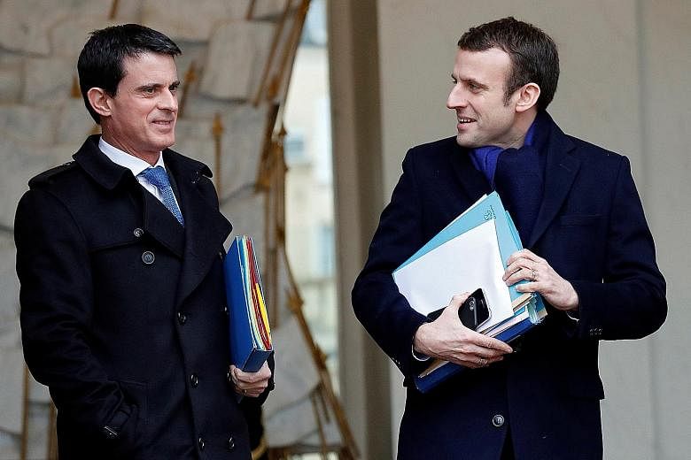 Former French prime minister Manuel Valls (left) said he would like to join President-elect Emmanuel Macron's (right) party.