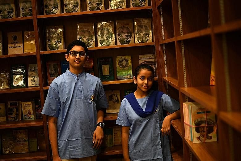 Putrevu Mihir Niyogi, 15 and Sania Shah, 14, are in the finals of a debate competition for secondary school and junior college students organised by The Hindi Society. Bollywood movies like romantic comedy Meri Pyaari Bindu and political crime thrill
