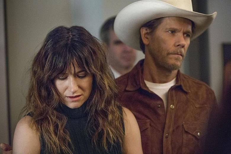 Kevin Bacon (right) stars in the Amazon drama series, I Love Dick, with Kathryn Hahn (left).