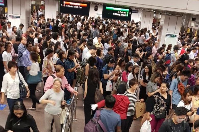 MRT Commuters Hit By North South Line Delays During Evening Rush Hour mrt-commuters-hit-by-north-south-line-delays-during-evening-rush-hour