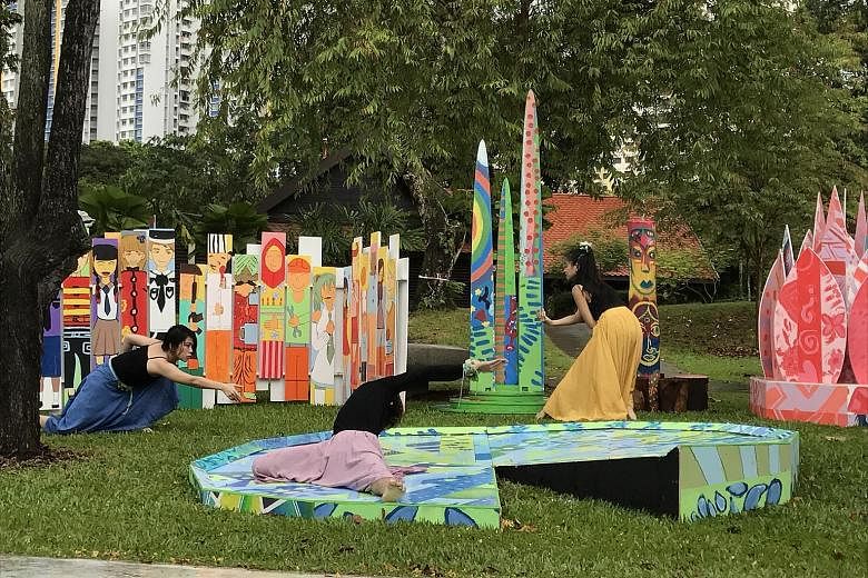 Visit Bishan-Ang Mo Kio Park from July 1 to Aug 5 to get immersed in an art wonderland featuring 20,000 planks painted by 15,000 people.