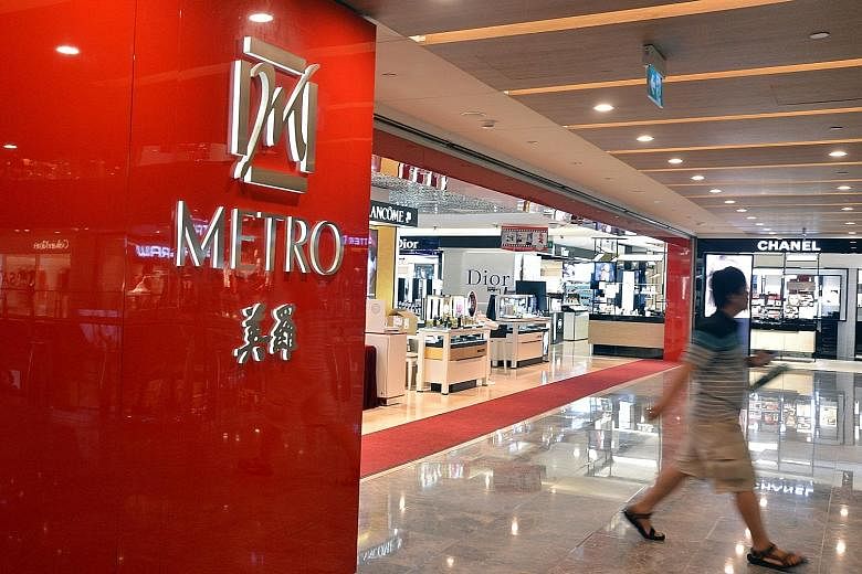 The survey of 6,900 Singapore residents and tourists showed that Metro was the only department store whose customer satisfaction score had increased significantly.
