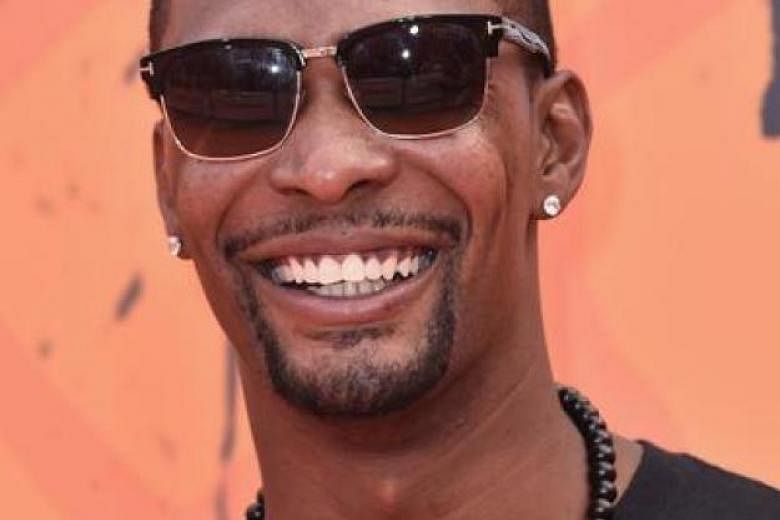 Miami Heat waive Chris Bosh; plan to retire No. 1 jersey