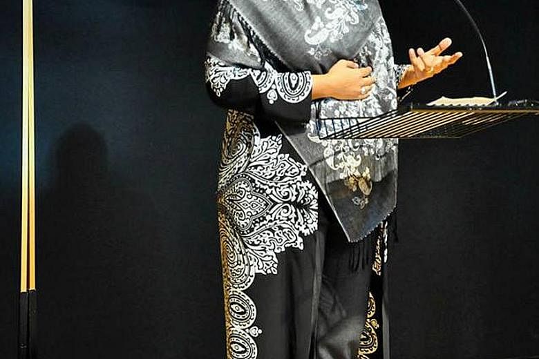 Mrs Shereen Williams at Waging Love, a symposium which she hosted with Muslim scholars at the Wales Millennium Centre in Cardiff in 2015.