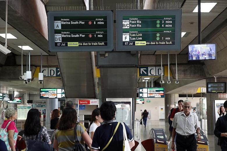 Commuters at Jurong East MRT station last Friday, when travel times were lengthened due to a train fault. A software patch is on the cards in the coming weeks, according to SMRT Trains CEO Lee Ling Wee.