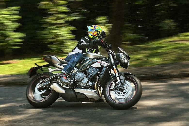 The 2017 Triumph Street Triple RS is easy to flick left to right in quick succession, given its grippy track-biased tyres, quick steering traits and roomy seat which allows the rider to shift his body weight while cornering.