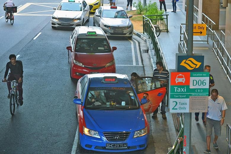 Using unhired taxis for delivery purposes would be contributing to overall service productivity, said Dr Lee Der-Horng.