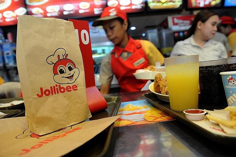 A Jollibee store in Manila in 2015. As of end-May, Jollibee Foods had 3,555 stores globally across 12 brands in 17 countries.