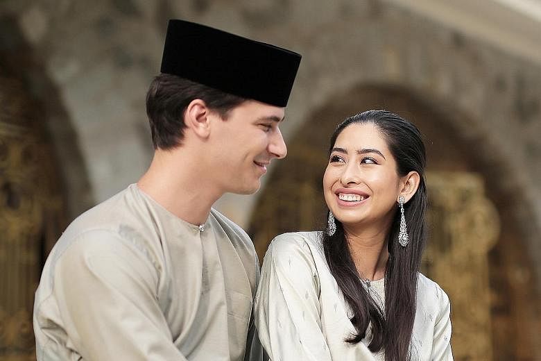 The fairy-tale romance between Tunku Tun Aminah Maimunah Iskandariah binti Sultan Ibrahim and her fiance Dennis Muhammad Abdullah has captured the hearts and minds of the public.