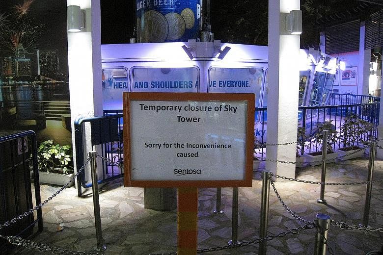 The Tiger Sky Tower closed temporarily in June 2010. That month, 36 passengers were left stranded 30m in the air for more than two hours. In July 2010, it stalled with 10 tourists on board.