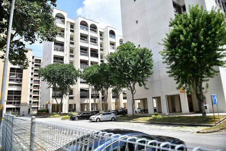 The site of the former HUDC estate Florence Regency could support a total gross floor area of over 1.1 million sq ft or about 1,100 to 1,300 apartment units, said sole marketing agent JLL. The tender will close on Sept 27.