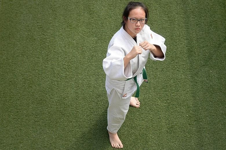 Wang Jinghan put behind her a series of injuries to step back onto the judo mat, all in time to help her school seal the Schools National B Division judo divisional title.