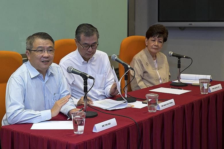 (From left) NKF's new chief executive officer Tim Oei, chairman Koh Poh Tiong and interim CEO Eunice Tay at a press conference yesterday. Mr Oei took the helm last month.