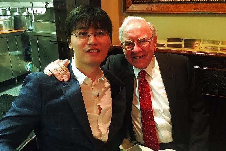 Mr Shi met legendary investor Warren Buffett two years ago when Zeus Entertainment chairman Zhu Ye successfully bid US$2.3 million for lunch with him. Mr Shi was invited to the event.
