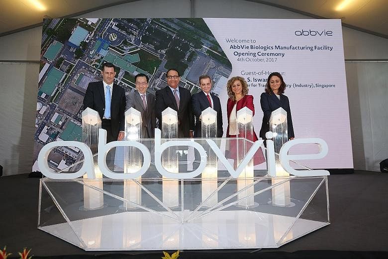 Minister of Trade and Industry (Industry) S. Iswaran at the opening ceremony of AbbVie's biologics manufacturing facility, with (from left): Site director of AbbVie Operations Singapore Marc O'Donoghue; EDB chairman Beh Swan Gin; AbbVie CEO Rick Gonz