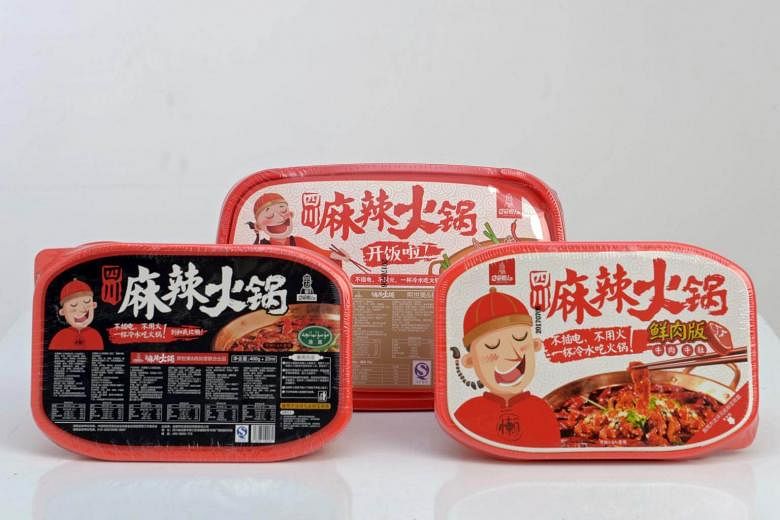 Self heating instant hot pot kit is a must for traveling Asian