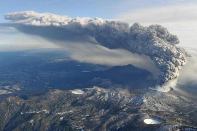 Japan's Shinmoedake volcano erupts for first time in 6 years