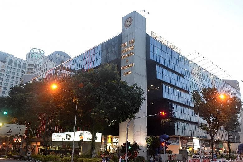 The 99-year leasehold Sim Lim Square, which has about 500 units, was completed in 1983 and has a land area of 7,260 sq m.