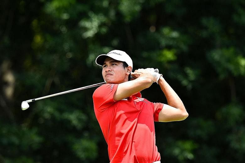 Gregory Foo, the Republic's top amateur golfer, winning the Singapore Open Amateur Championship in July. He is eyeing a top-five result at the Royal Wellington Golf Club.