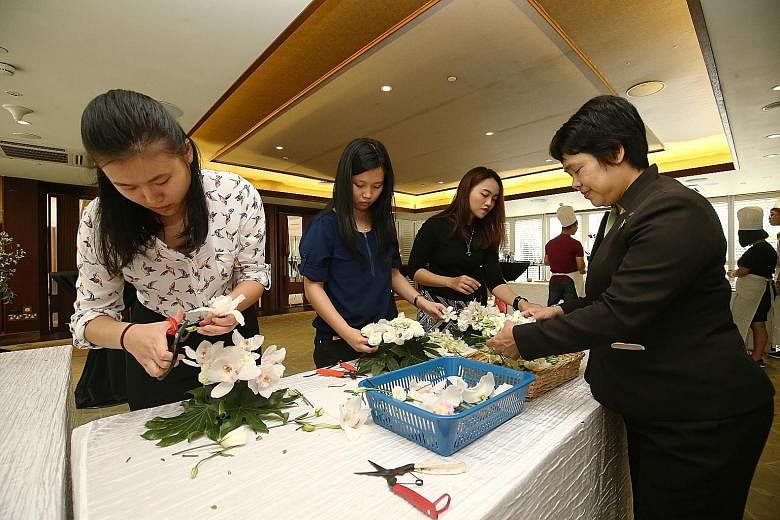 Shangri-La hotel, held a wedding floral arrangement workshop as part of the Open Hotels Weekends initiative.
