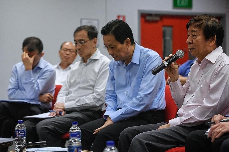 Transport Minister Khaw Boon Wan speaking at a media briefing yesterday on the North-South Line tunnel flooding incident. With him are (from left) SMRT Trains CEO Lee Ling Wee, Chua Chu Kang GRC MP Yee Chia Hsing (seated at the back), SMRT Group CEO 
