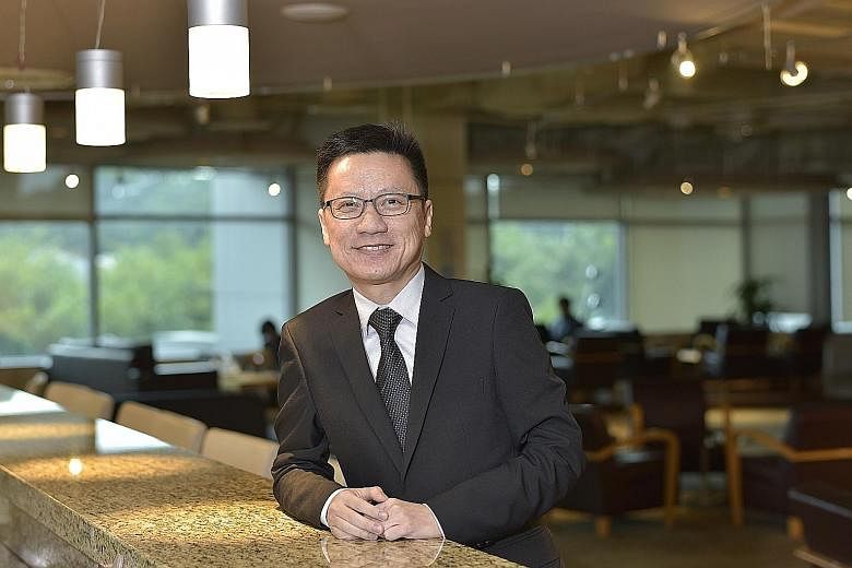Professor David Chan, who was a policeman for nine years, is the first scientist in the world to attain elected fellow status from all six international associations of psychology.