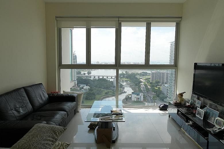 Ms Yang bought her 890 sq ft, two-bedroom condominium unit at Citylights for $1.2 million in 2011. It is a five-minute walk to Lavender MRT station. The 29th-floor unit has an unblocked view of the Kallang River, and has yielded returns of over 4 per