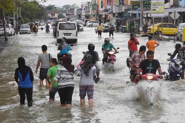 Penang Flood Victims Count Their Losses As They Return Home | The ...