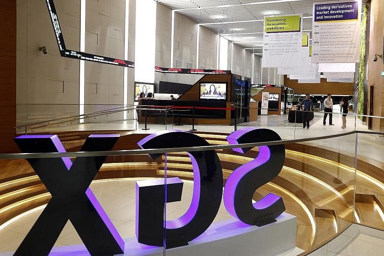 The Singapore Exchange scrapped the 12.30pm to 2pm lunch break in 2011 to much acrimony from retail brokers, who lamented the loss of an opportunity to wine and dine clients, or to conduct research. However, now that the SGX is finally giving traders