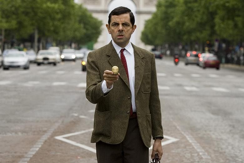 'Mr Bean' Rowan Atkinson to become father again at 62 | The Straits Times
