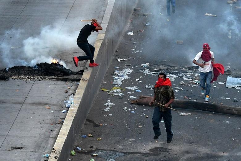 Constitutional Rights Suspended In Honduras After Election Related   Honduras Election Nasralla Supporters Protest 013228 