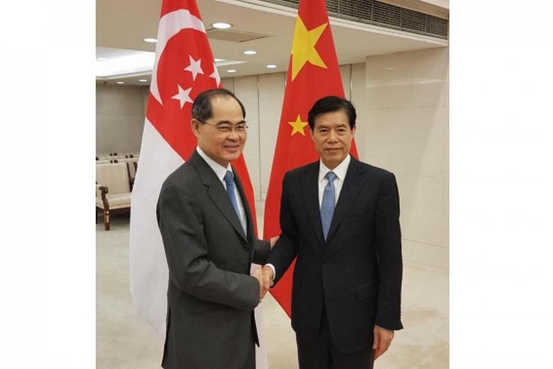 Singapore, China Deepen Bilateral Economic Ties At IPC Meeting In ...