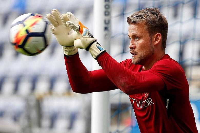 Liverpool goalkeeper Simon Mignolet says no extra motivation is needed for him and his team-mates ahead of the crunch clash against Everton.