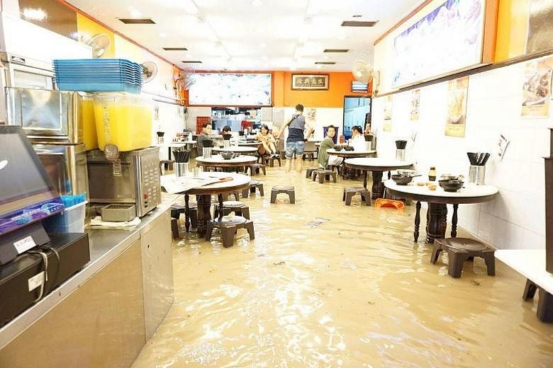 Patrons of eateries along a stretch of the road between Jalan Keli and Jalan Todak found themselves knee-deep in water last Christmas Eve. The staff of eateries in Upper Thomson Road are confident that the area will not be hit by floods again. The co