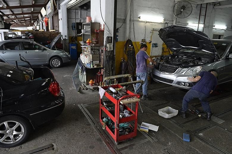 The Singapore Motor Traders Association says that authorised motor dealers have the right to reject warranty claims for parts "replaced or modified by third parties". The Competition Commission of Singapore had said on Dec 11 that authorised dealers 