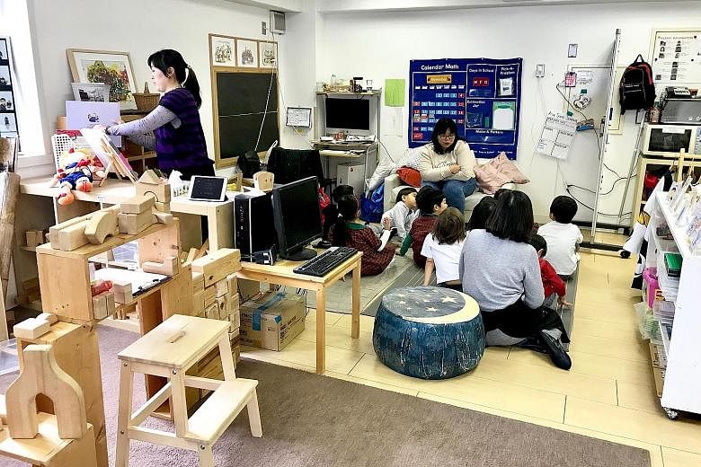 A class in EtonHouse Tokyo, which offers lessons for multiple languages. Global pre-schools are becoming popular in Japan.